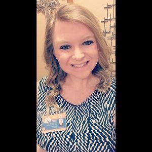 Meet your Posher, Laci j